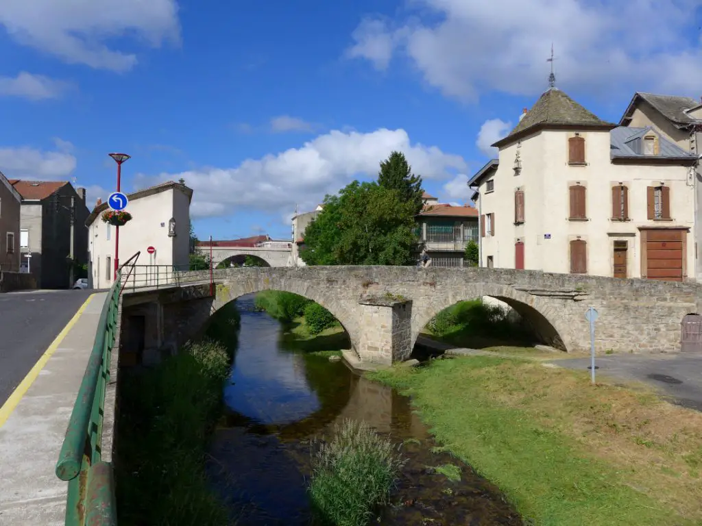 Backpacking in Frankreich Dorf