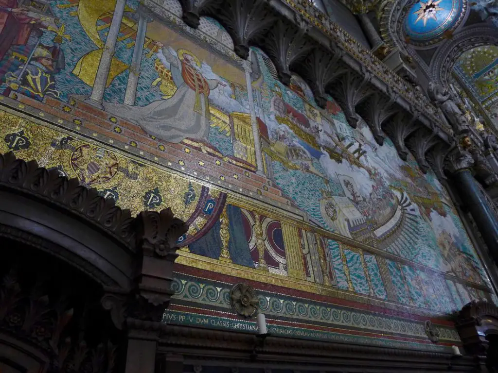 prächtiges mosaik basilika notre-dame de fourvière