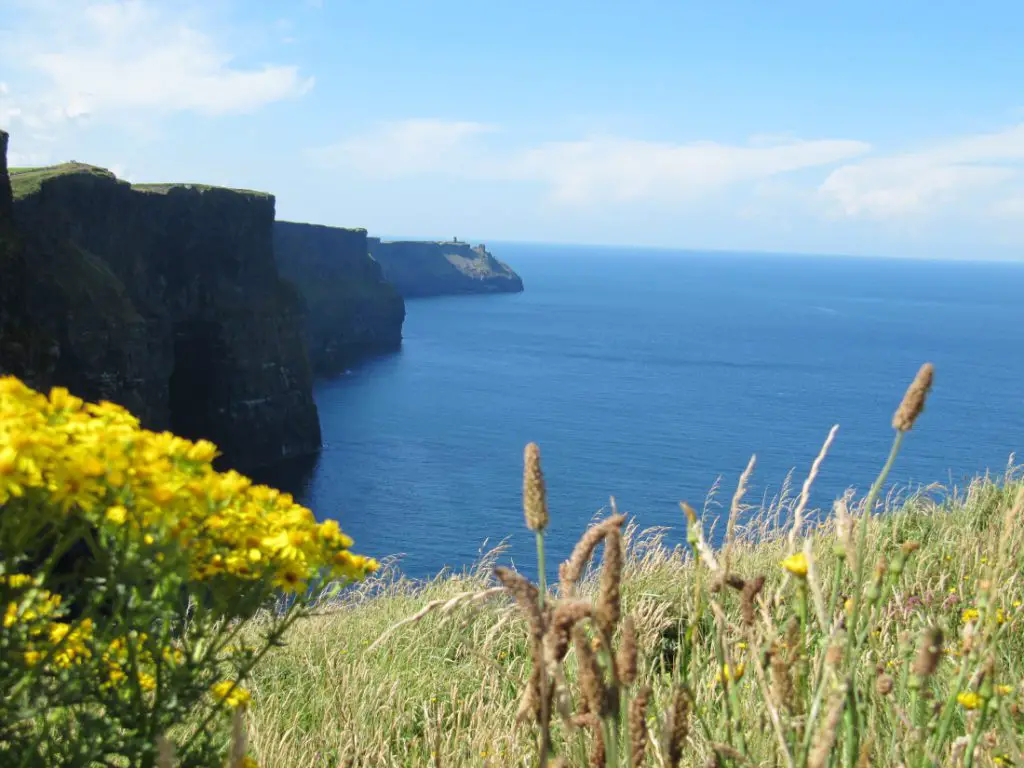 cliffs of moher doolin irland